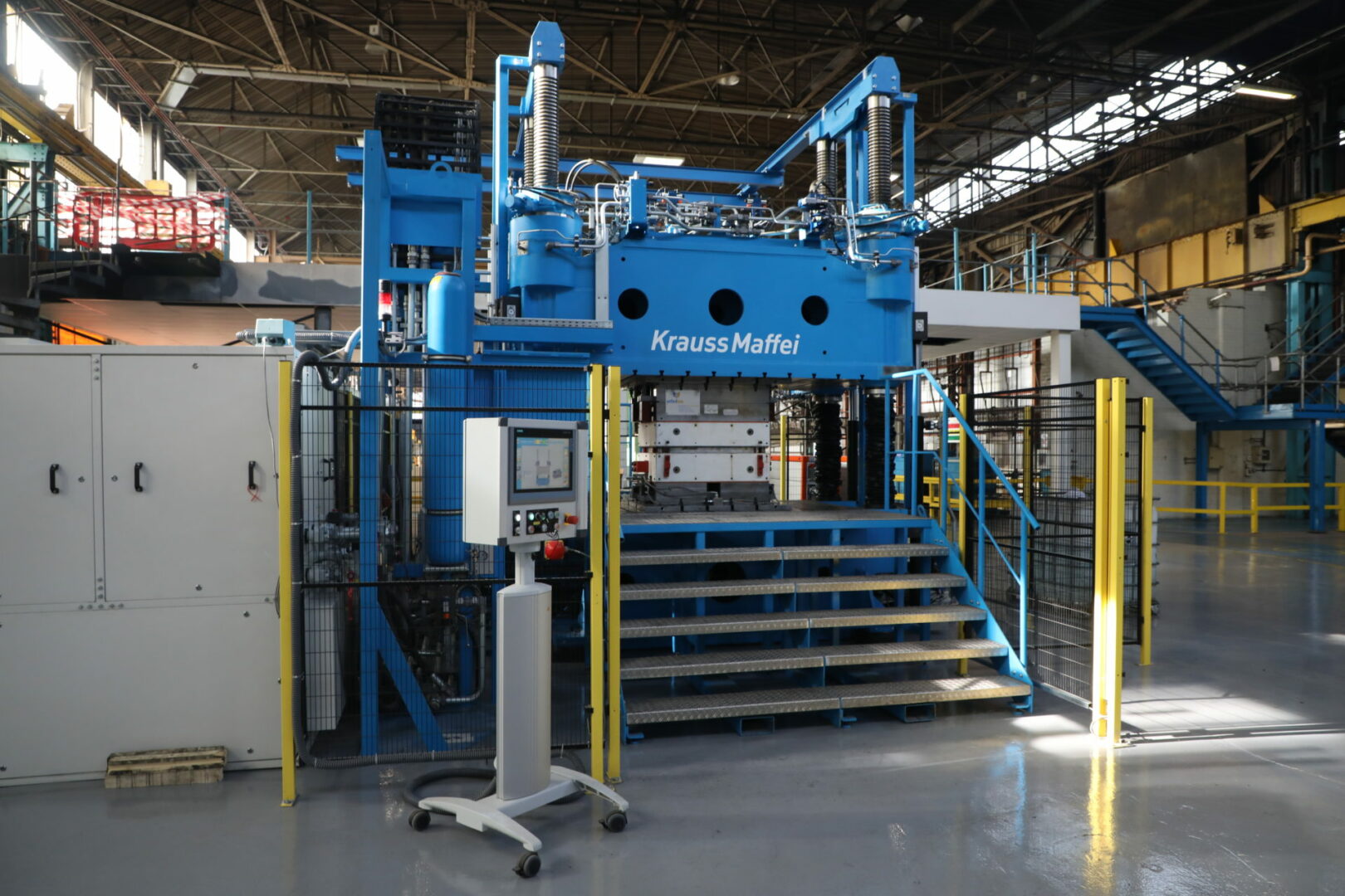 Krauss Maffei composite press Telford
